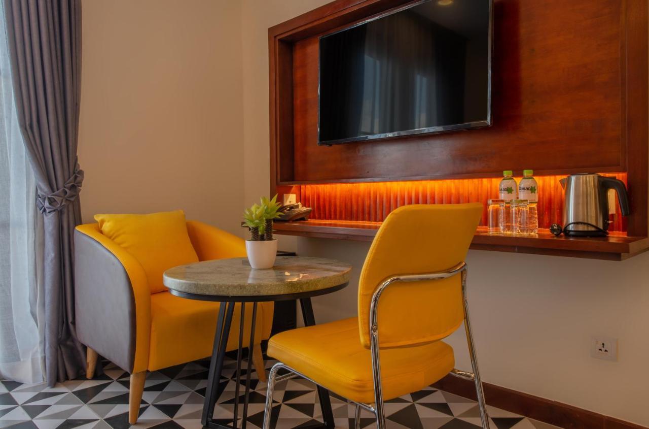 The Twizt - Lifestyle Hostel & Hotel Siem Reap Dış mekan fotoğraf